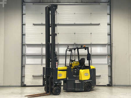 Eléctrica de 4 ruedas 2017  Aisle Master 20SHE (1)