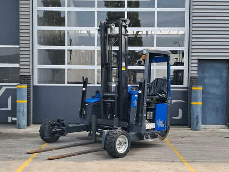 Ajoneuvotrukki 2022  Terberg TKLK-M-3x3-4w (1)