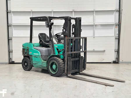 Dieselový VZV 2005  Mitsubishi FD30NT (6)