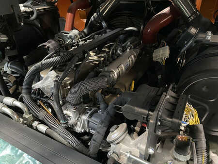 Diesel gaffeltruck 2021  Still RC42-40 (9)