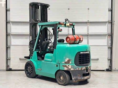 Nestekaasutrukki 2019  Mitsubishi FGC70K (2)