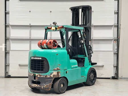 Nestekaasutrukki 2019  Mitsubishi FGC70K (4)