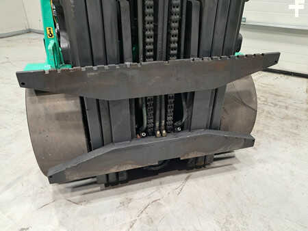 Nestekaasutrukki 2019  Mitsubishi FGC70K (7)