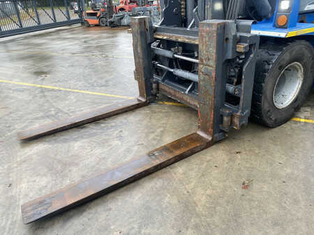 Dieselový VZV 2017  Kalmar DCG150-12 (7)