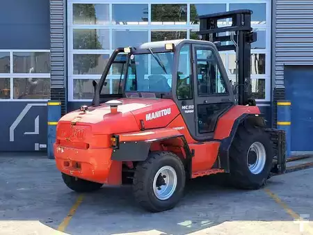 Wózek terenowy  Manitou MC50 Turbo (14)