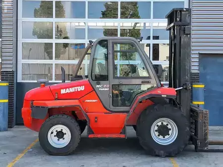 Wózek terenowy  Manitou MC50 Turbo (15)