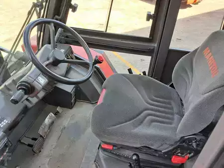 Wózek terenowy  Manitou MC50 Turbo (18)