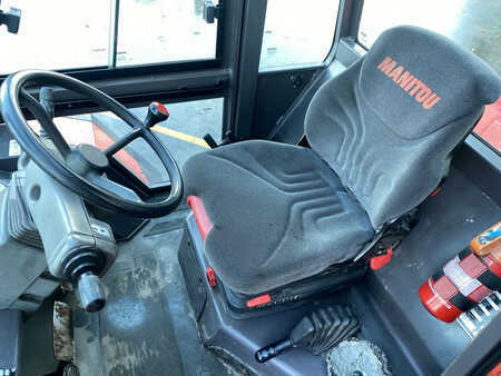 Terénní vysokozdvižný vozík 2010  Manitou MC50 Turbo (8)
