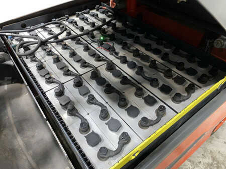 Sähkö - 4 pyör 2017  Linde E25-01 (10)