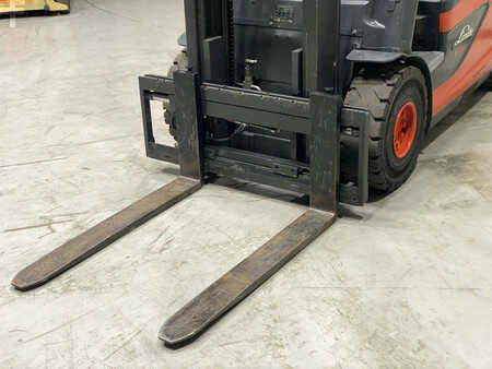 Sähkö - 4 pyör 2017  Linde E25-01 (7)