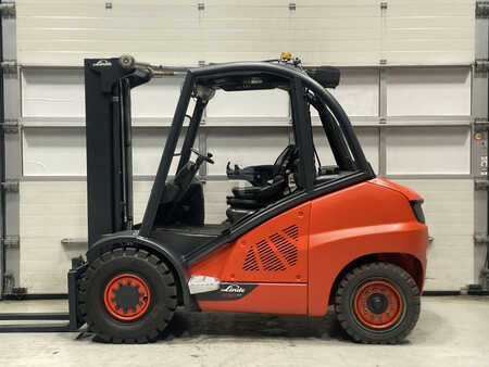 Chariots élévateurs diesel 2015  Linde H50D-02 (2)