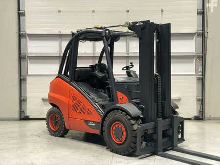 Chariots élévateurs diesel 2015  Linde H50D-02 (6)