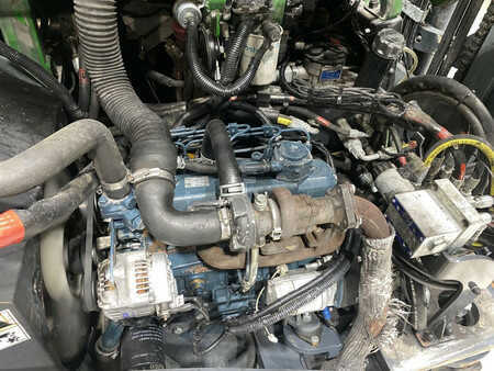 Dieseltrukki 2015  Combilift CB3000CB (9)