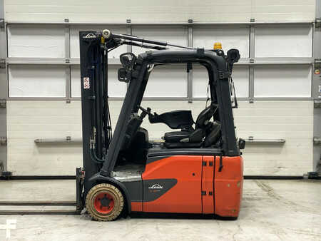 Elektromos 3 kerekű 2018  Linde E18-02 (2)