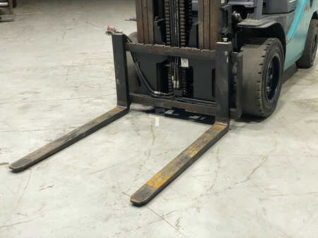 Dieselstapler 2015  Toyota 02-8FDJF35 (7)