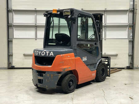 Dízel targoncák 2022  Toyota 52-8FDF25 (4)