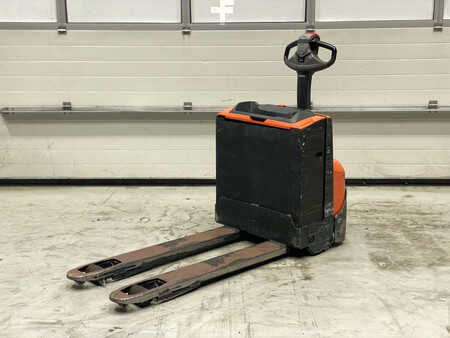 Transpallet elettrici 2020  Toyota LWE160 (1)