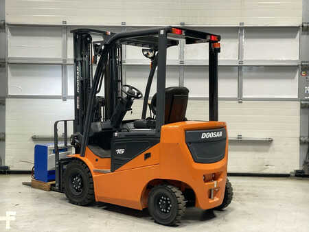 Sähkö - 4 pyör 2021  Doosan B15NS (3)