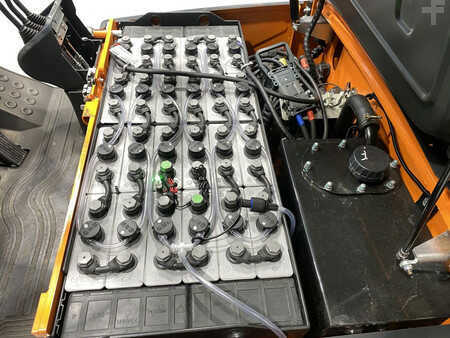 Sähkö - 4 pyör 2021  Doosan B15NS (9)