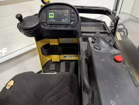 Elektryczne 4-kołowe 2021  Hyster R2.0 (18)