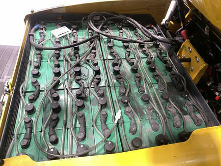 Sähkö - 4 pyör 2020  Yale ERP35VL V2395 (9)