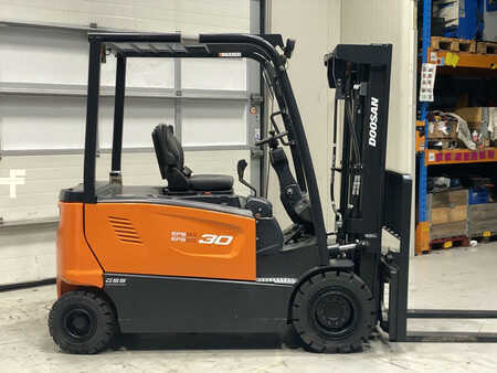 Elektro 4 Rad 2023  Doosan B30X-7 Plus (5)