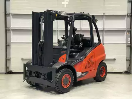 Carretilla elevadora diésel 2016  Linde H40D-02 (1)