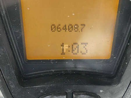 Carrelli elevatori GPL 2011  Linde H25T-01 (10)