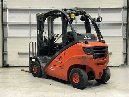 Carrelli elevatori GPL 2011  Linde H25T-01 (3)