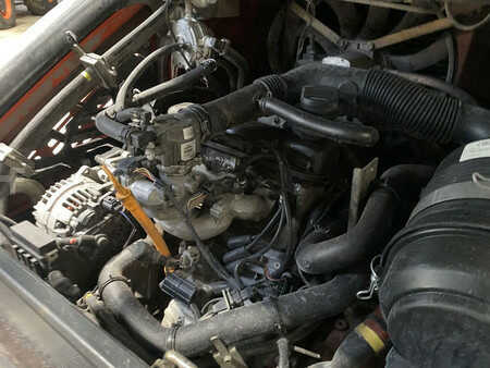 Carrelli elevatori GPL 2011  Linde H25T-01 (9)