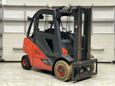 Carrelli elevatori GPL 2015  Linde H30T-02 (6)