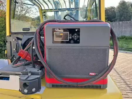 Chariots électriques à 4 roues 2022  Hyster J5.5XN6 (22)