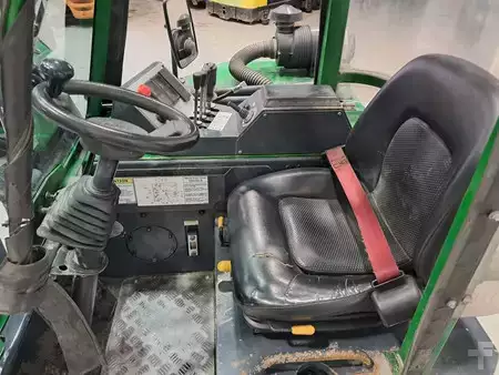 Carrelli elevatori diesel 2014  Combilift CB3000 (7)