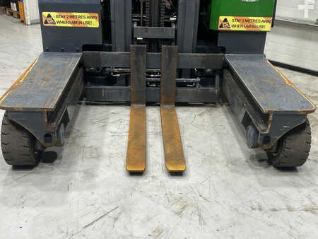 Chariots élévateurs diesel 2015  Combilift C5000 (7)