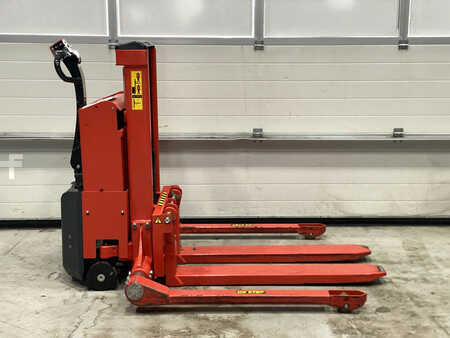 Magasemelésű béka 2011  Logitrans SELFS 1002/890 (5)