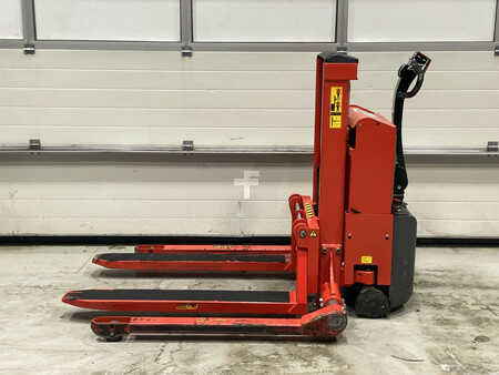 Magasemelésű béka 2011  Logitrans SELFS 1002/890 (2)