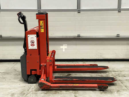 Magasemelésű béka 2011  Logitrans SELFS 1002/890 (5)