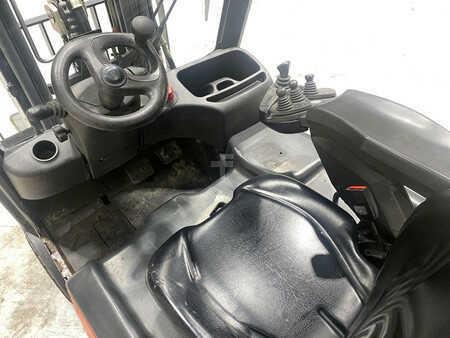 El truck - 3 hjulet 2011  Linde E16P-01 (8)