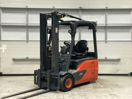 Elektrisk- 3 hjul 2015  Linde E16-02 (1)