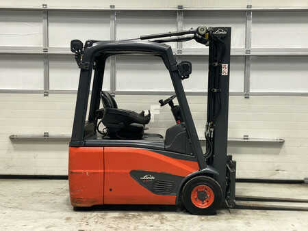 Elektrisk- 3 hjul 2015  Linde E16-02 (5)