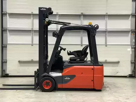 Electric - 3 wheels 2018  Linde E20L-02 (2)