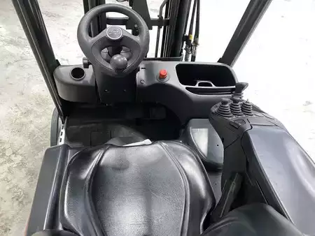 Electric - 3 wheels 2018  Linde E20L-02 (8)