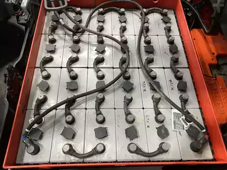 Electric - 3 wheels 2018  Linde E20L-02 (9)