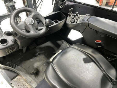 Gas truck 2019  Linde H18T-01 (8)