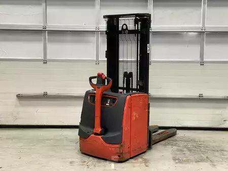 Apilador eléctrico 2021  Linde L14 (4)