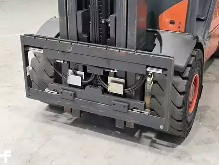 LPG heftrucks 2018  Linde H35T-02 (9)