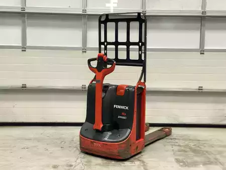 Niederhubwagen  Linde T16 (4)