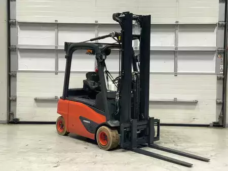 Eléctrica de 4 ruedas 2020  Linde E20PL-02 (6)