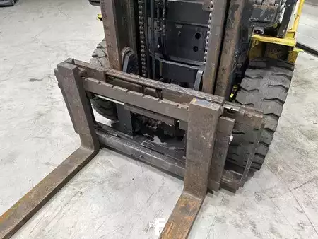 Carretilla elevadora diésel - TCM FHD30Z (7)