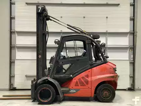 Carretilla elevadora diésel 2012  Linde H40D-01 (2)